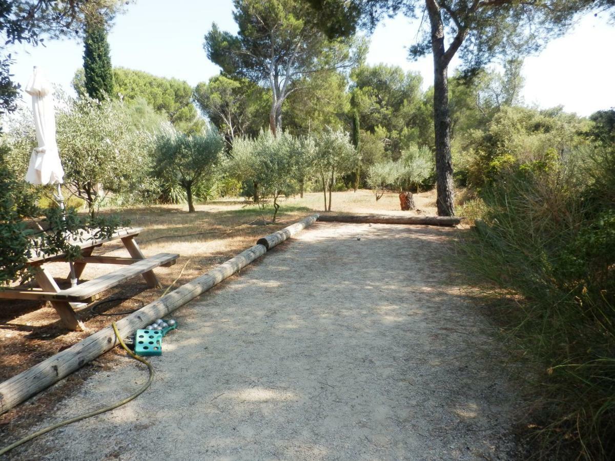Gite Le City En Provence ลอมเบสค์ ภายนอก รูปภาพ